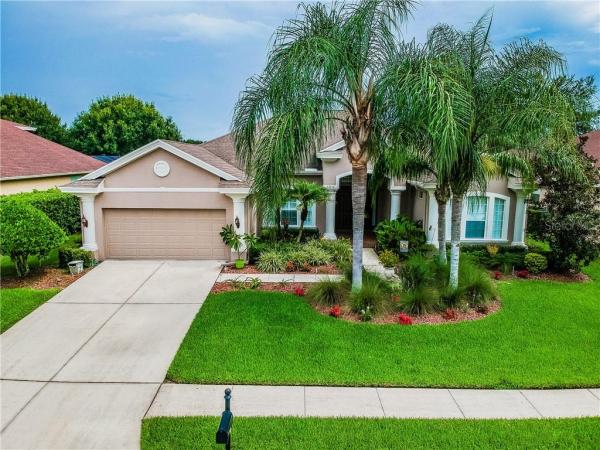 PLANTATION PALMS PH 03A