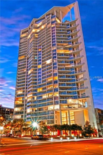 SIGNATURE PLACE CONDO