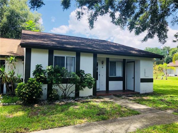 VILLAS OF BEACON GROVES