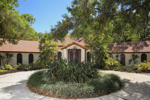 RANCHES AT MOSSY HAMMOCK SUB