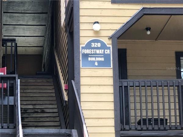 LAKEWOOD PARK A CONDO