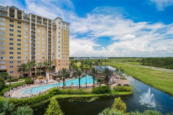 LAKE BUENA VISTA RESORT VILLAGE 2 CONDOMINIUM