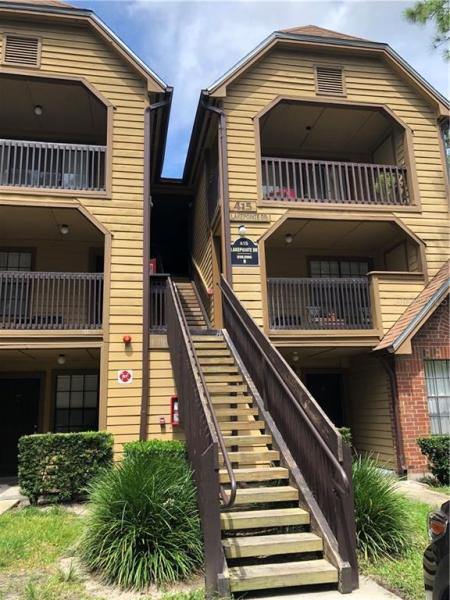 LAKEWOOD PARK A CONDO