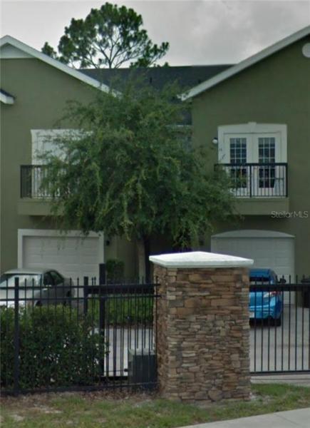 ENCLAVE/OXFORD PLACE