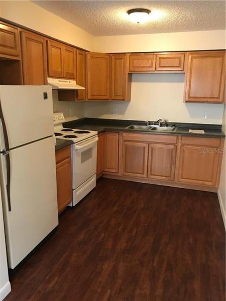 TEMPLE CREST UNIT 01