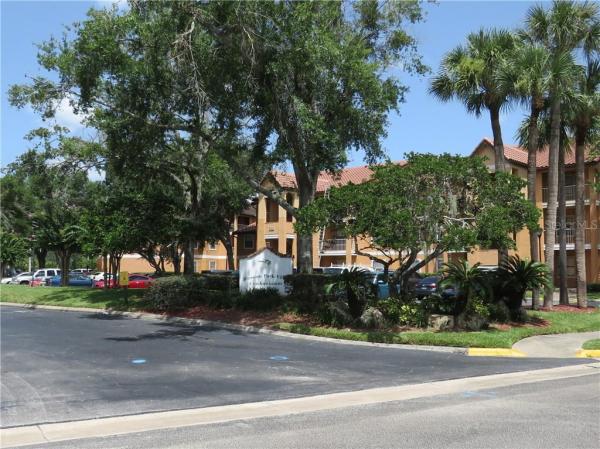 BLOSSOM PARK VILLAS A CONDO