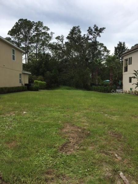 REUNION WEST VILLAGE 03A