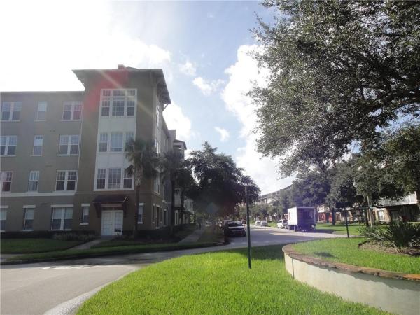 ARTISAN CLUB CONDO P3