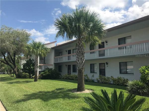 EAST LAKE WOODLANDS CONDO