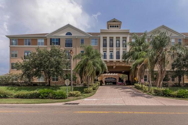 VILLA SONOMA AT INTERNATIONAL PLAZA CONDO