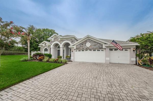 THE EAGLES, CANTERBURY HEIGHTS