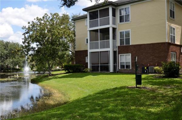 LANDINGS OF TAMPA A CONDO