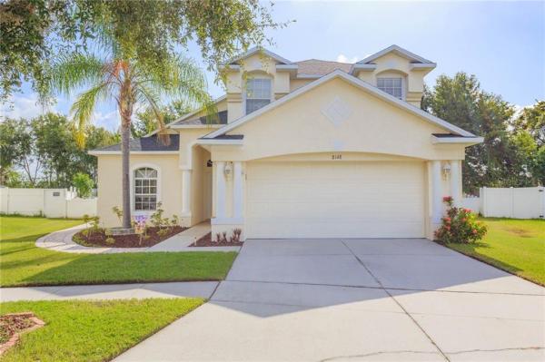 CARRIAGE POINTE PH 1