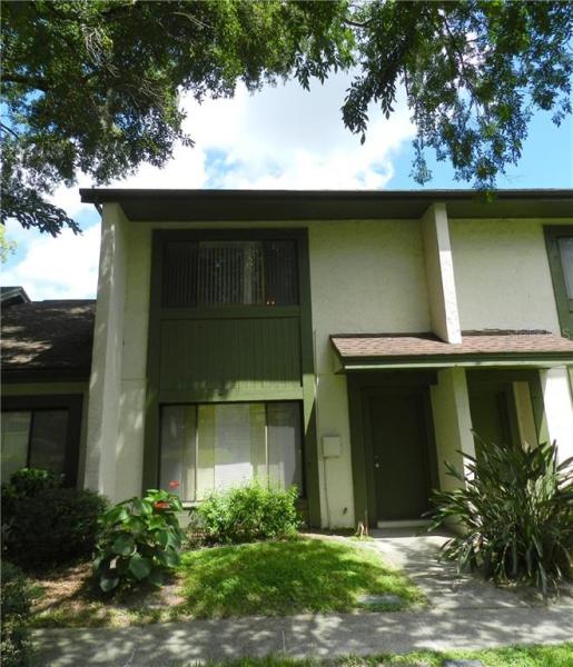 MEADOWOOD CONDO VILLAGE 07