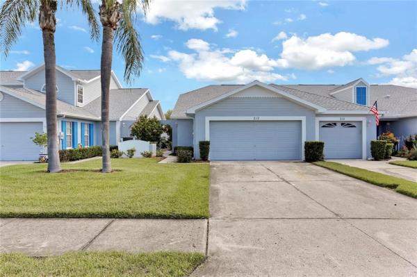 SUN KETCH TWNHMS AT CYPRESS LAKES