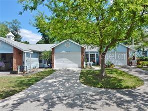 VILLAS OF BEACON GROVES