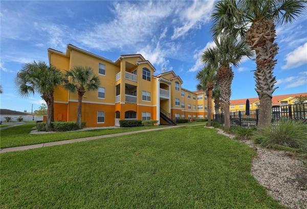 BEACHWAY CONDOS
