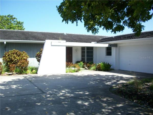 IMPERIAL POINT UNIT 4B