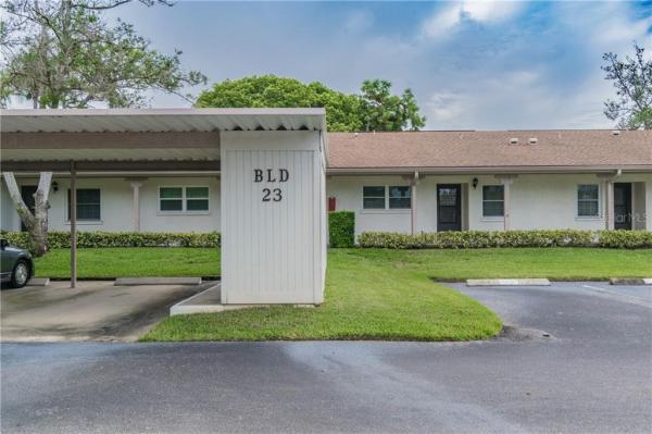 WOODLAND VILLAS CONDO 1