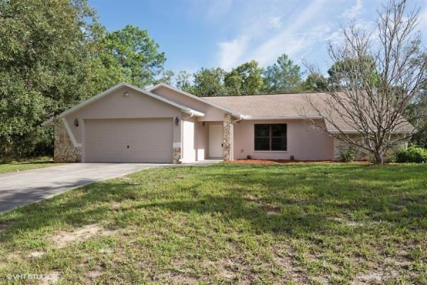 VOSS OAK LAKE ESTATE