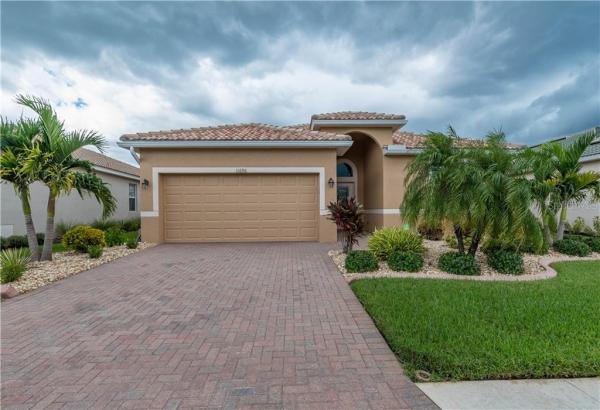 STONEYBROOK AT VENICE