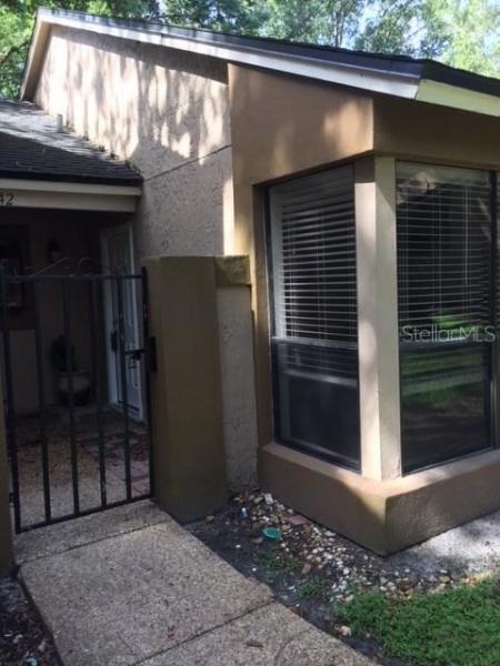 VILLAGE TWNHMS A CONDO