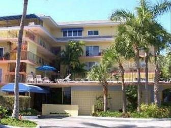 HARBOUR HILL CLUB CONDO UNIT 415D