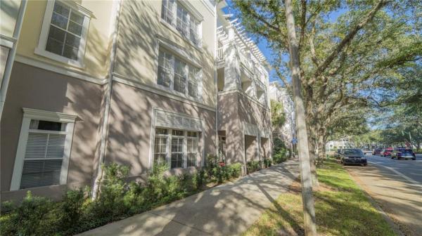 WATER STREET CONDO PH 08