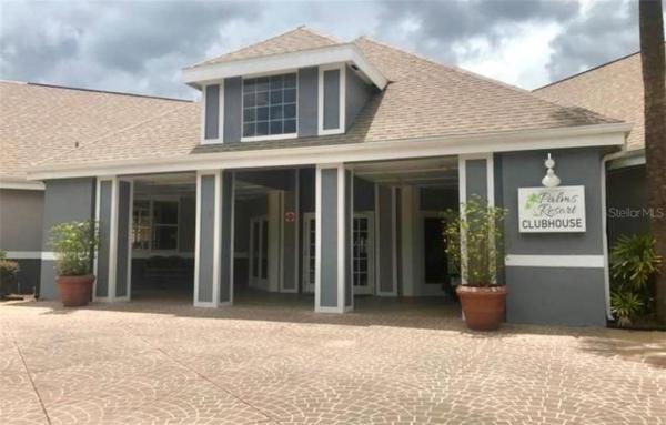 PARKWAY PALMS RSRT MAINGATE