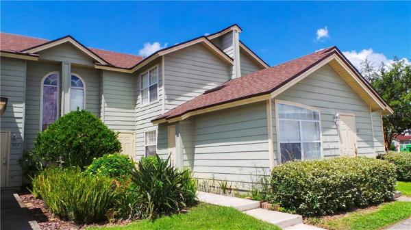 ISLAND CLUB WEST PH 02