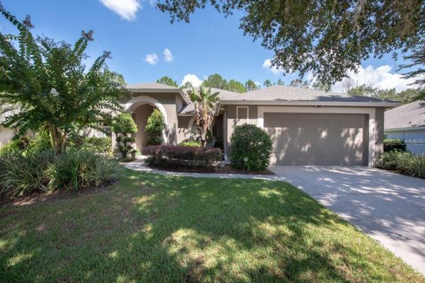 RIVER HILLS COUNTRY CLUB PH 01