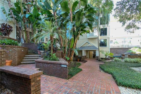 HYDE PARK PLACE 02 A CONDO