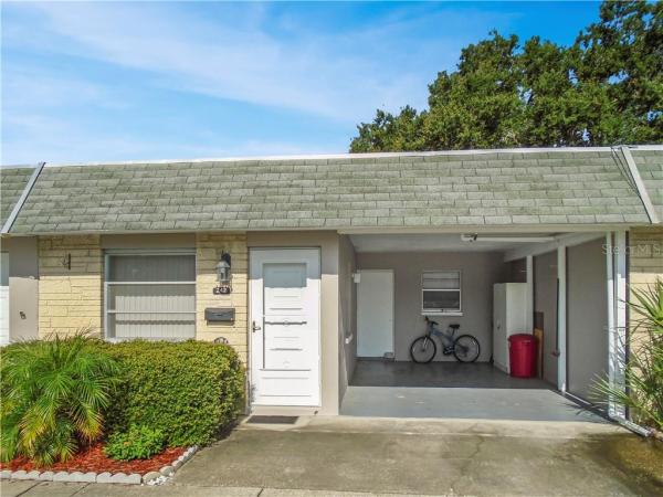 SKYE LOCH VILLAS UNREC