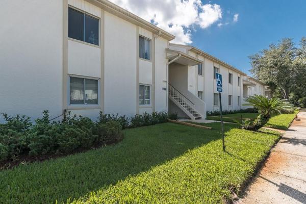 EAST LAKE WOODLANDS CYPRESS ESTATES