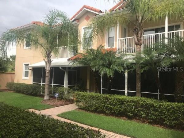 PARADISE LAKES CONDO