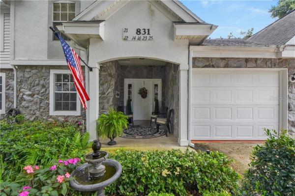 COACH HOMES AT ERROL PH 01