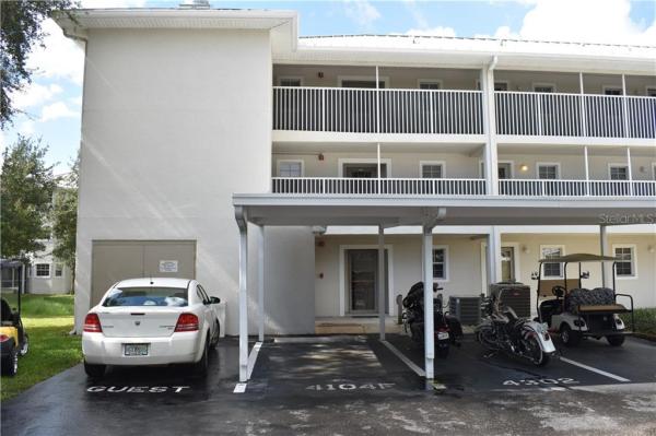 PARADISE LAKES CONDO