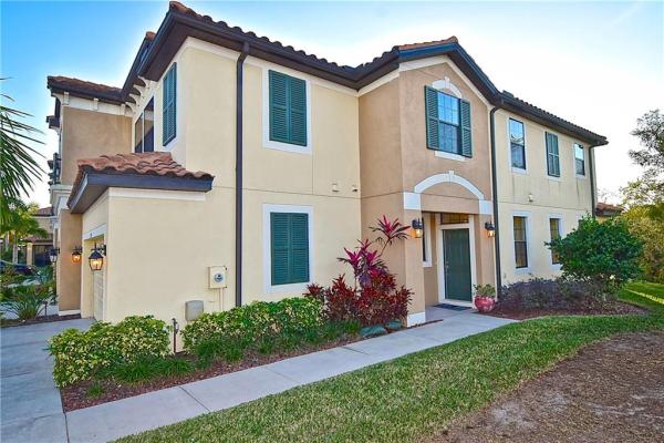 MUIRFIELD VILLAGE AT HONORE