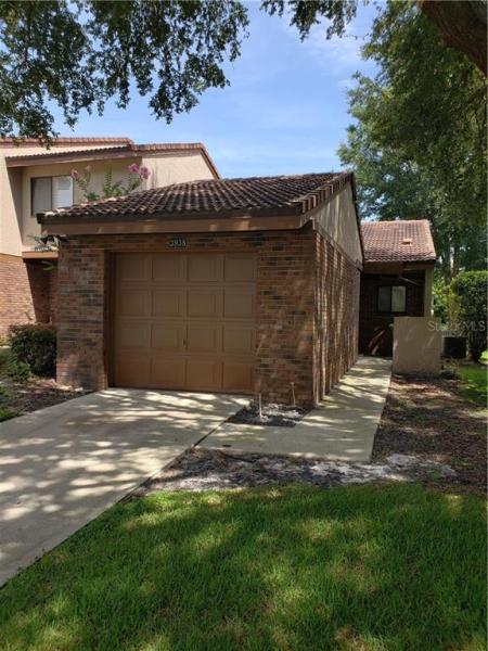 WEKIVA VILLAS ON THE GREEN 1