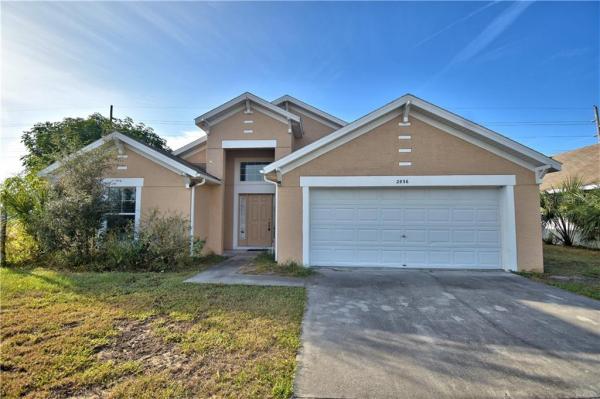 LAKE ROCHELLE ESTATES