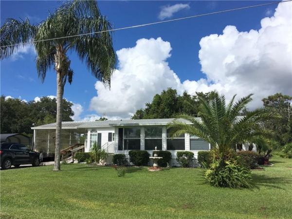 TWIN LAKE RANCHETTES