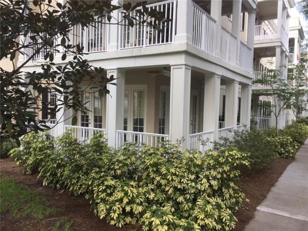 SPRING PARK TERRACE PH 01