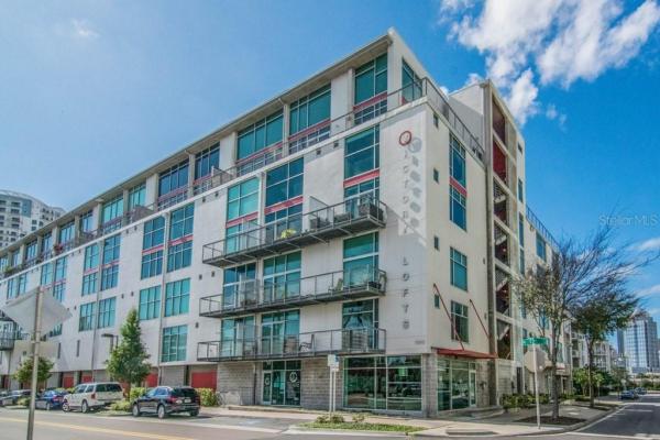 VICTORY LOFTS A CONDO