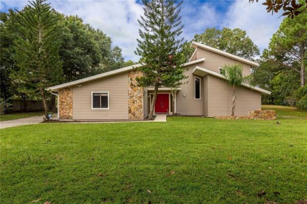 WOODS OF EDEN ROCK UNIT 01