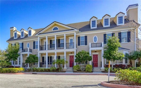 BACK BAY AT CARILLON