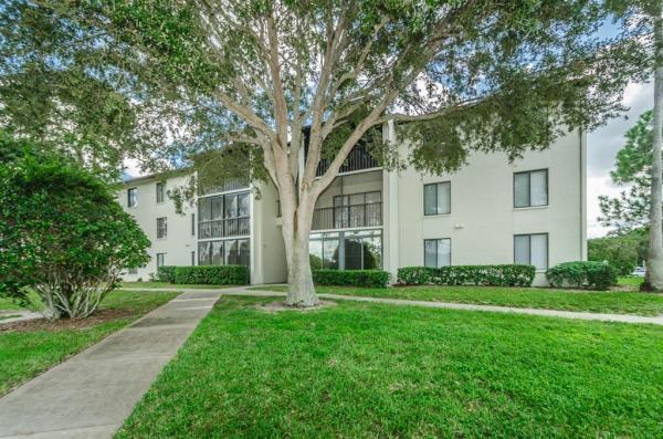 PINE RIDGE AT PALM HARBOR