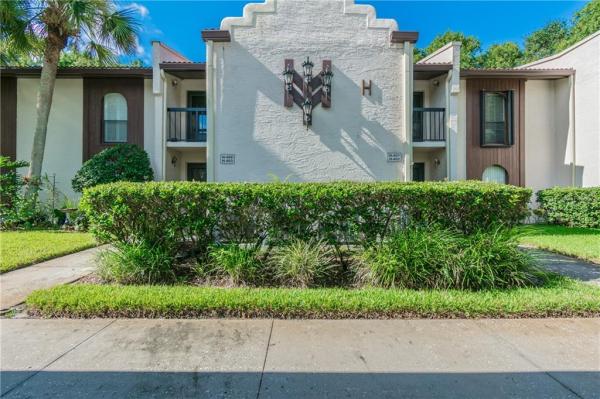 TARPON WOODS CONDO
