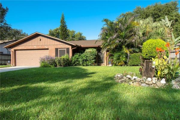 LAKESIDE TERRACE 1ST ADD