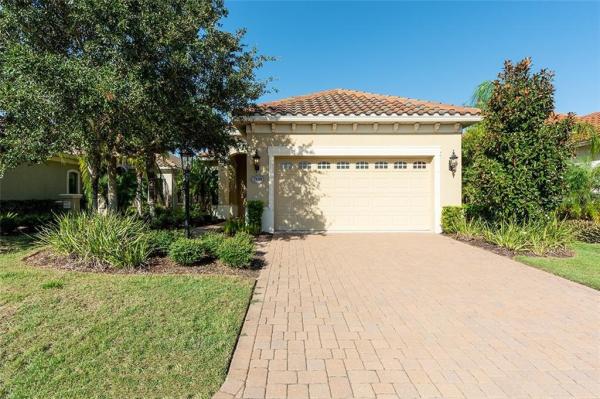 COUNTRY CLUB EAST AT LWR SUBPH QQ UNIT 1