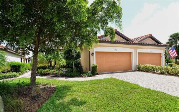 ESPLANADE BY SIESTA KEY